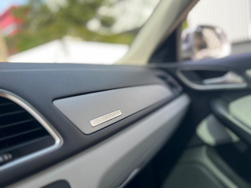 Audi Q3 AUTOMATIQUE / QUATTRO / ESSENCE / PANORAMIQUE — photo 14