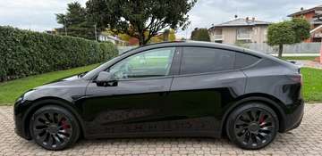 Performance AWD autopilot avanzato