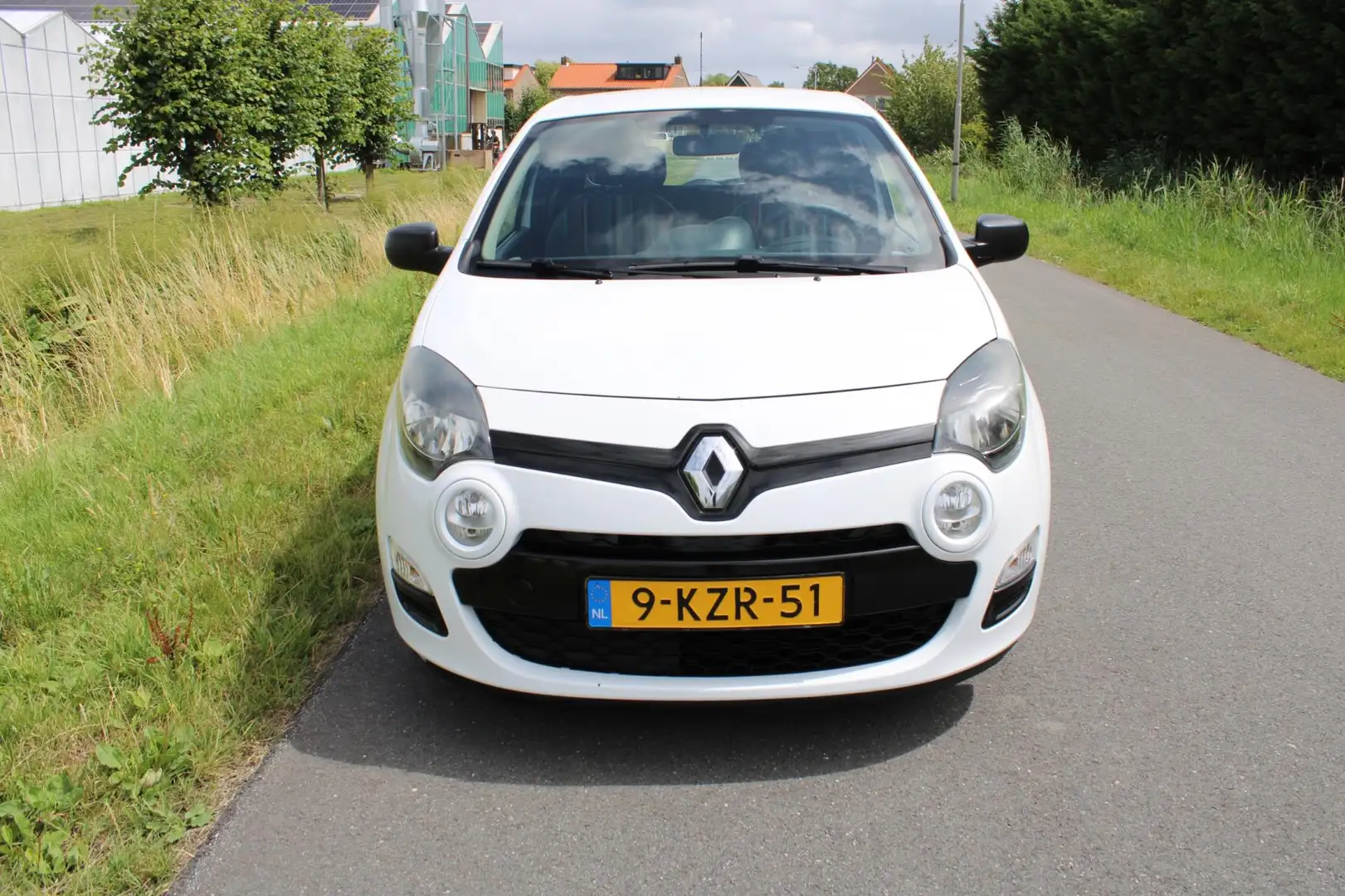 Renault Twingo 1.2 16V Parisienne met Airco 1e Eigenaar Wit - 2