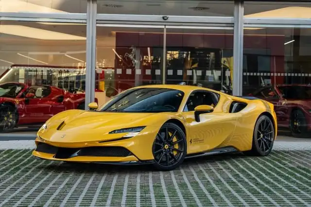 Ferrari SF90 Stradale