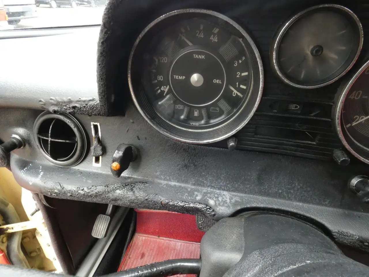 Mercedes-Benz 240 D 3.0/8 W115 Autom.*Brandschaden*Text lesen!, foto 12