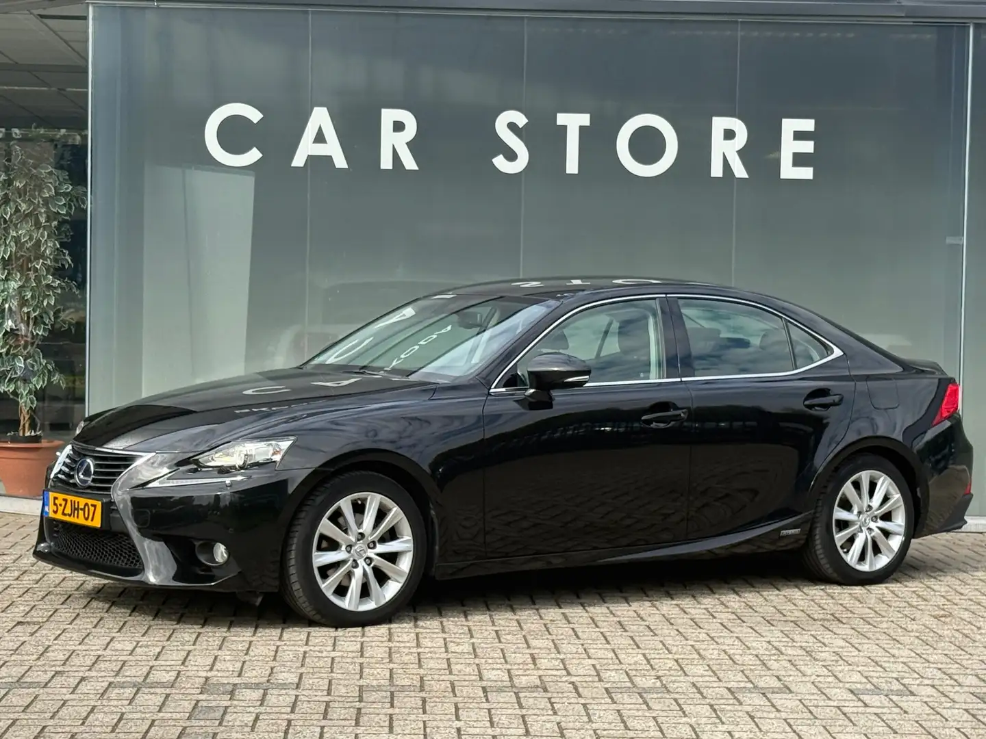 Lexus IS 300 300h Business Line Navi|Camera|ORG NL Auto Schwarz - 1