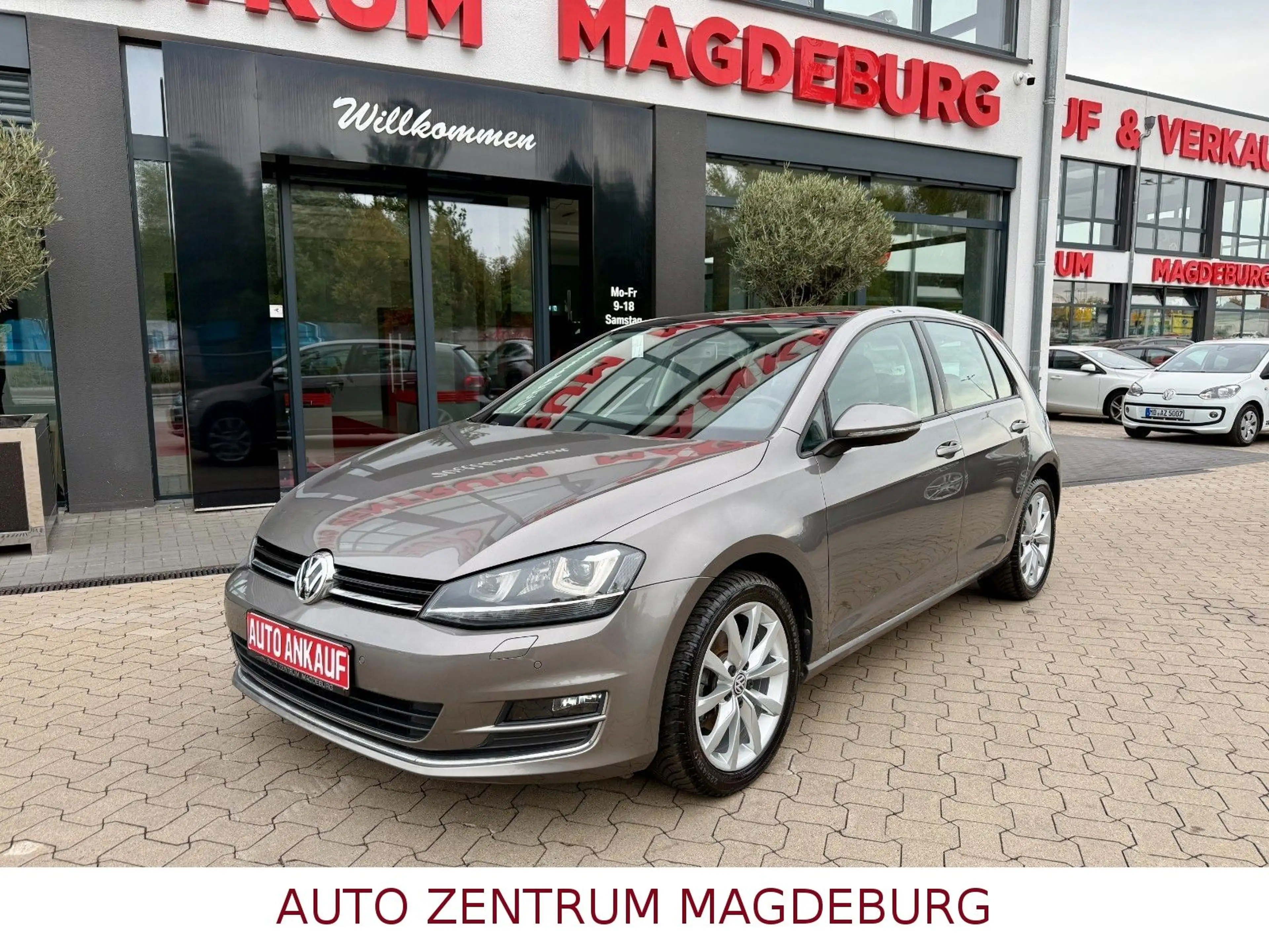 Volkswagen Golf VII Lim. Highline 1.4*XENON*MASSAGE*TEMPO* — photo 2