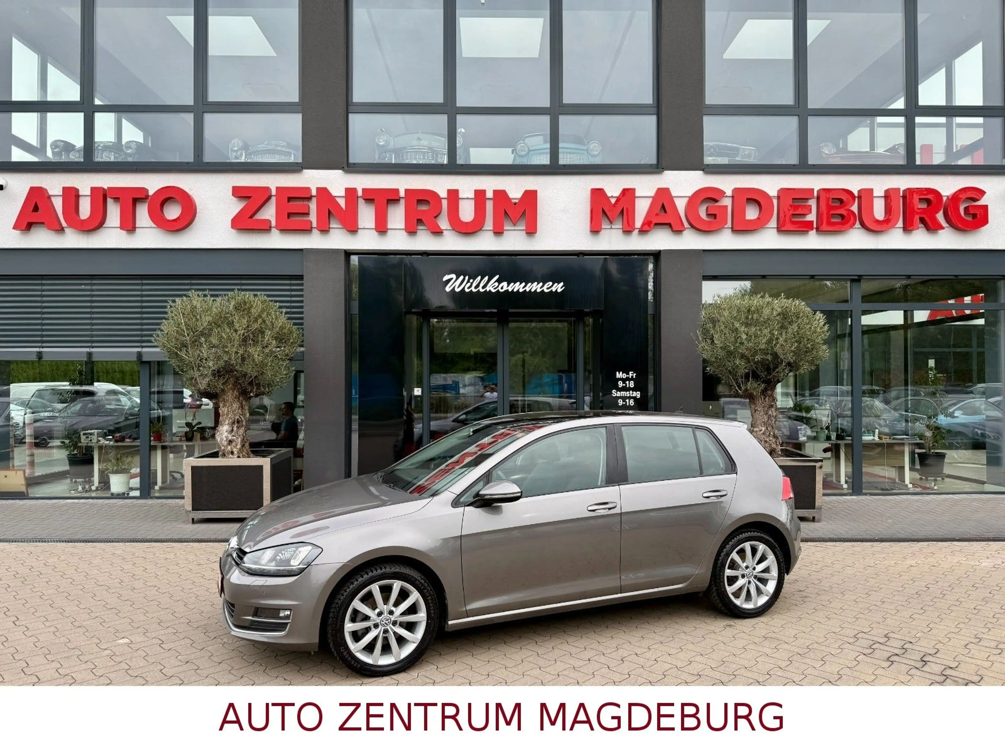 Volkswagen Golf VII Lim. Highline 1.4*XENON*MASSAGE*TEMPO*