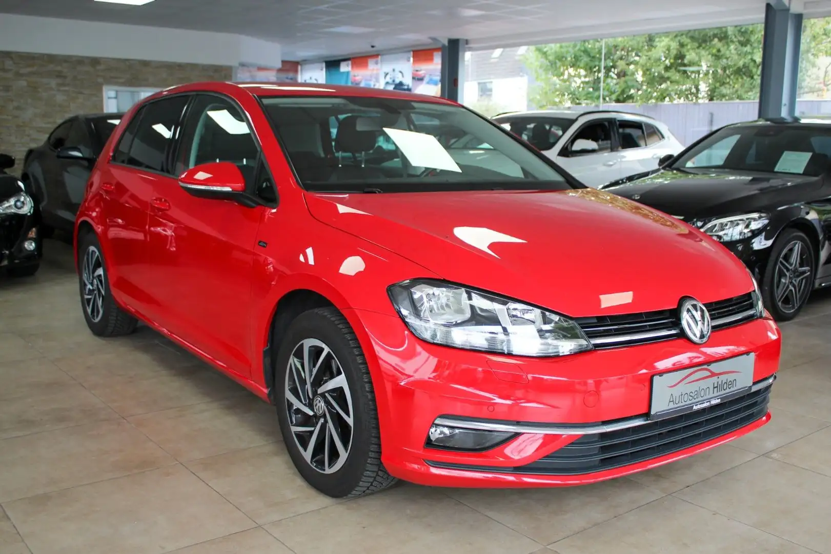 Volkswagen Golf 2.0 TDI Join Navi PDC Winterpaket 2.Hand Rojo - 1