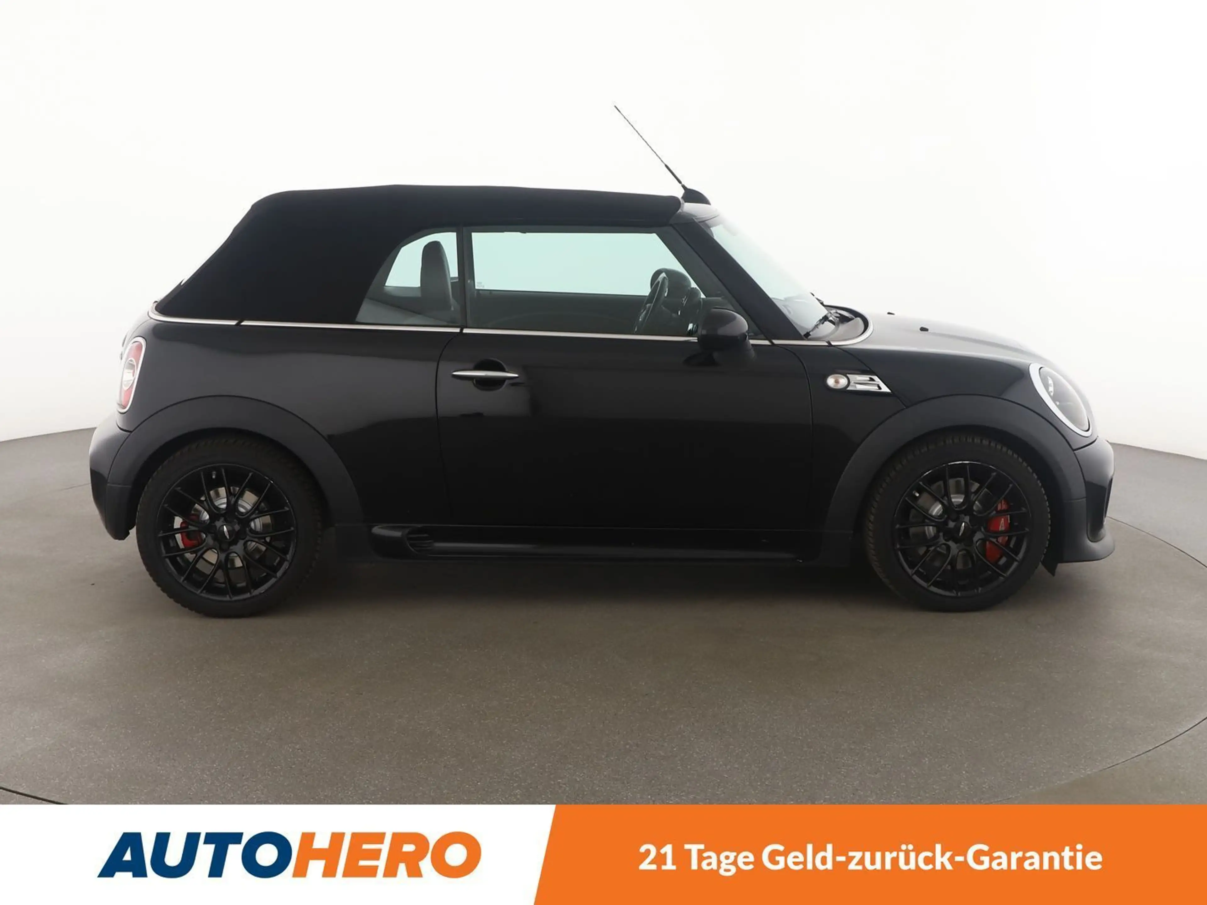 MINI John Cooper Works Cabrio John Cooper Works Aut.*NAVI*TEMPO*XENON*H&K*PDC* — photo 7