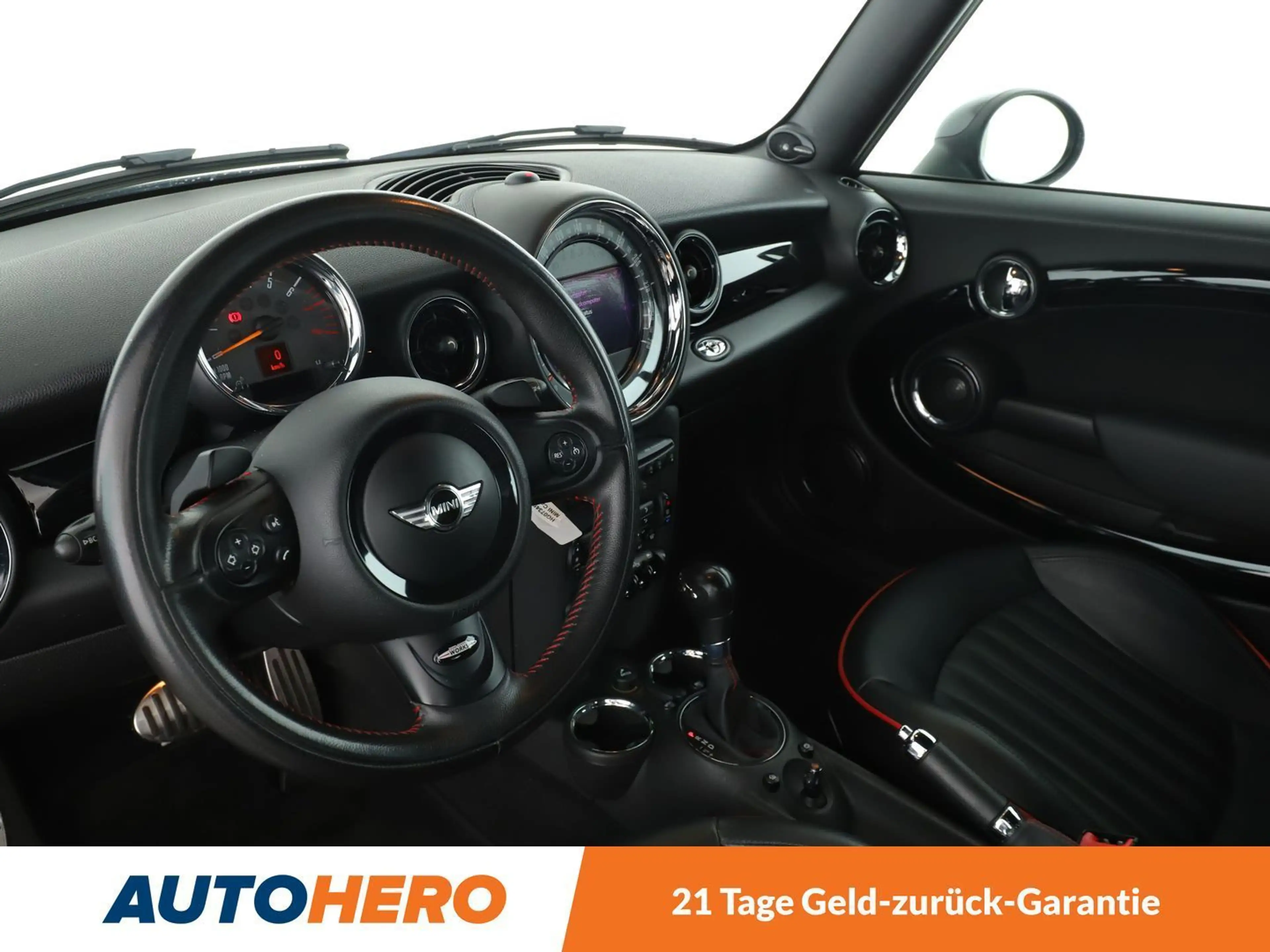 MINI John Cooper Works Cabrio John Cooper Works Aut.*NAVI*TEMPO*XENON*H&K*PDC* — photo 11