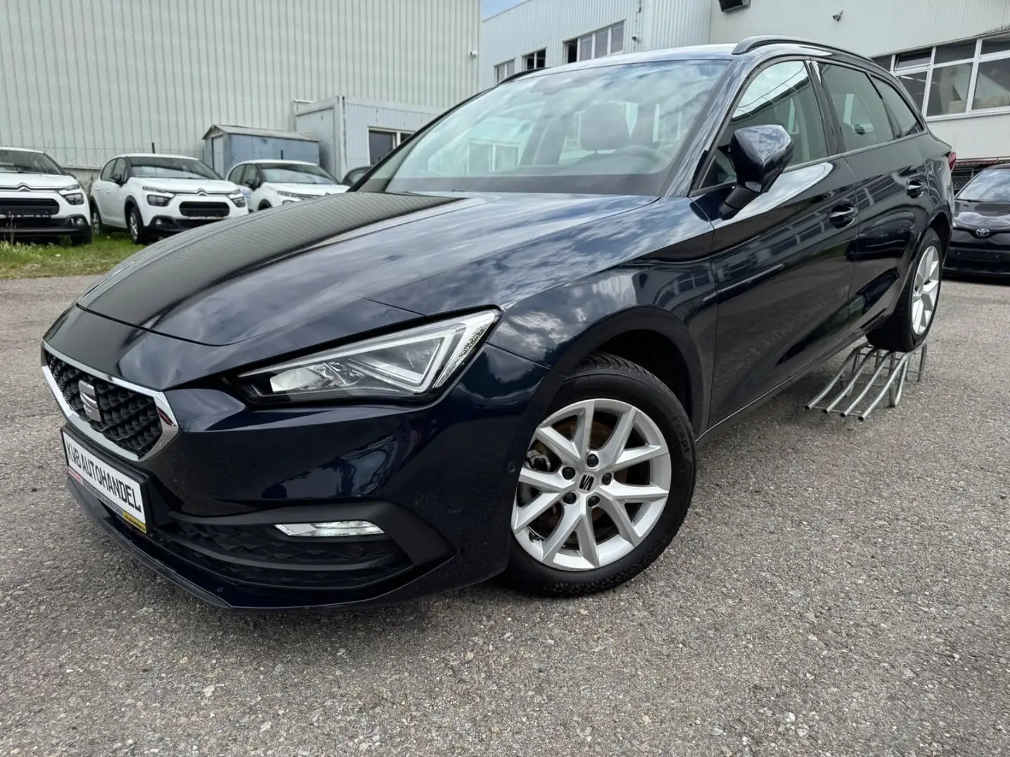 SEAT Leon ST 1.0 eTSI 110PS Style Business DSG7 Led Bleu - 1