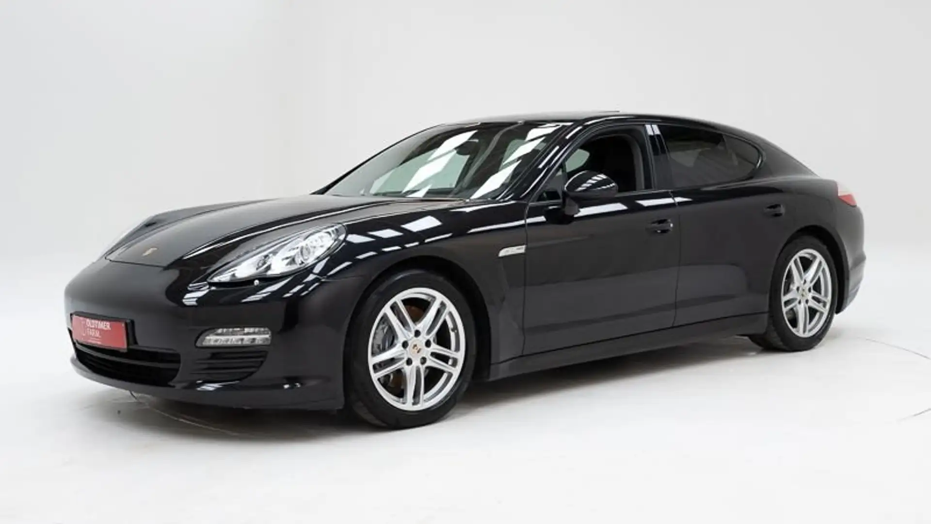 Porsche Panamera '2011 CH01113 Noir - 1