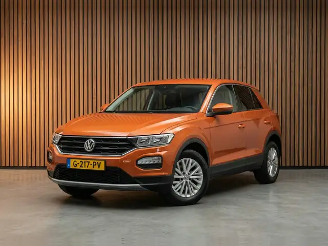 2019 Volkswagen T-Roc in Orange for sale