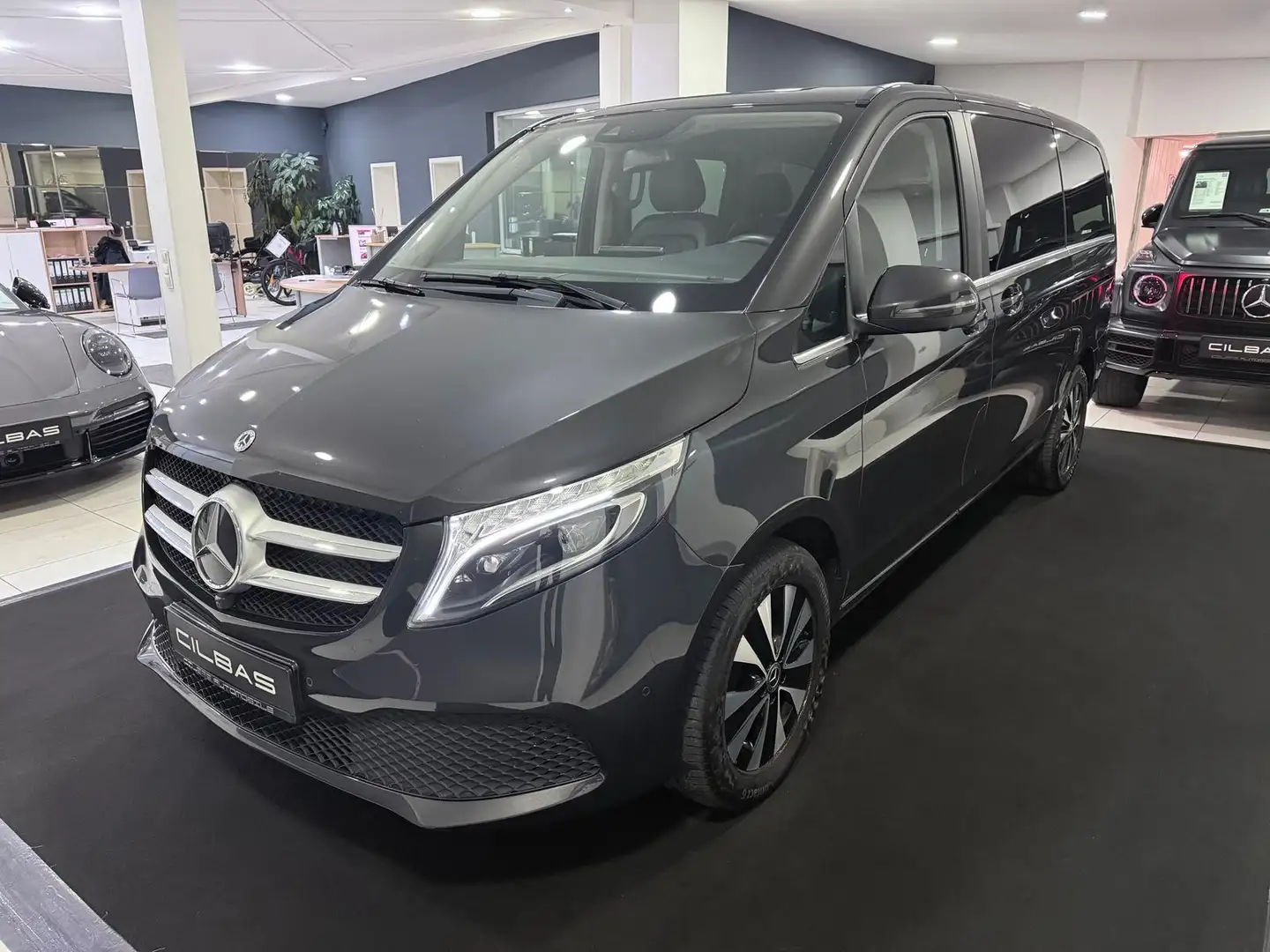 Mercedes-Benz V 300 d 4M EDITION Lang 9G*SPUR*360*BURM*LEDER* Grau - 2