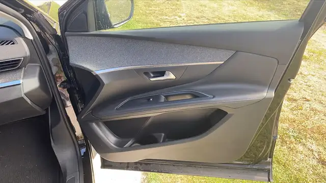 Peugeot 3008 view 22