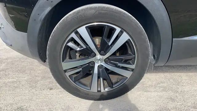 Peugeot 3008 view 16