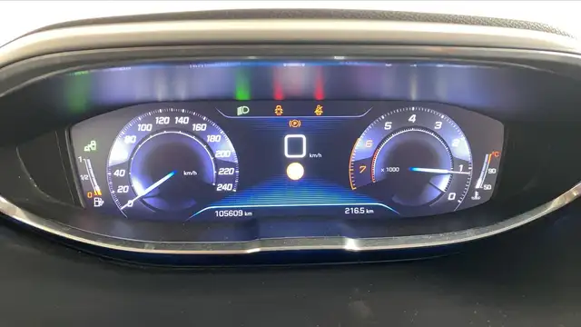 Peugeot 3008 view 12