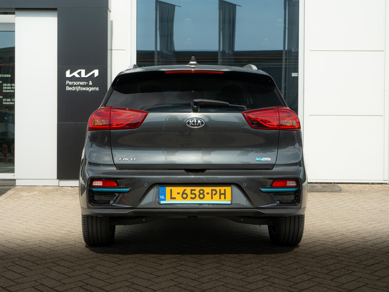 Kia e-Niro ExecutiveLine 64 kWh | Stoelverwarming/-ventilatie — photo 10
