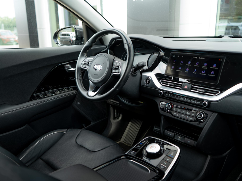 Kia e-Niro ExecutiveLine 64 kWh | Stoelverwarming/-ventilatie — photo 7