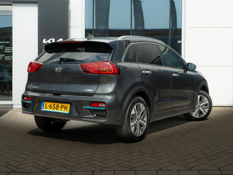 Kia e-Niro ExecutiveLine 64 kWh | Stoelverwarming/-ventilatie — photo 4