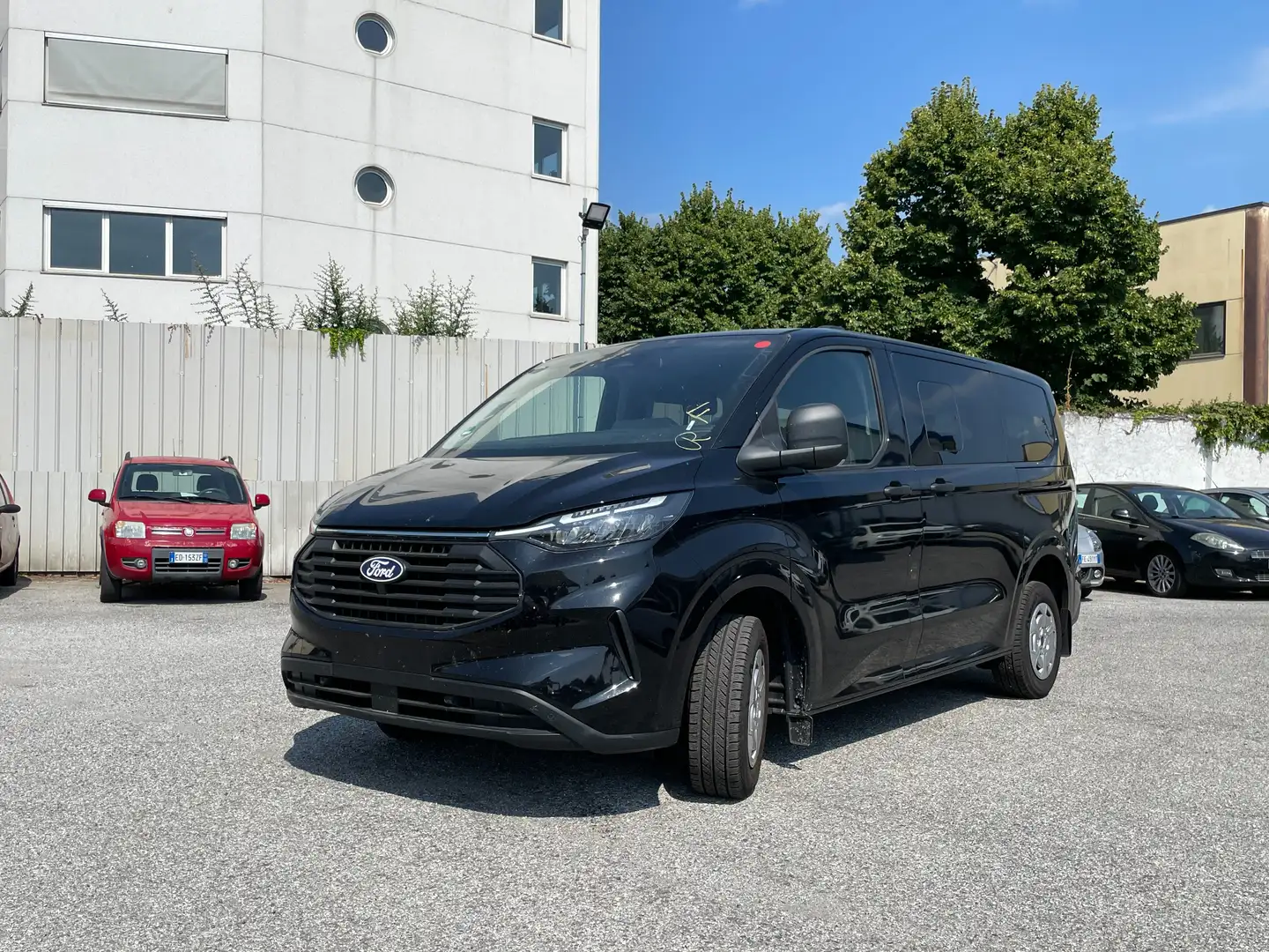 Ford Transit Custom 2.0 136CV L1H1 Trend - IN PRONTA CONSEGNA Zwart - 2