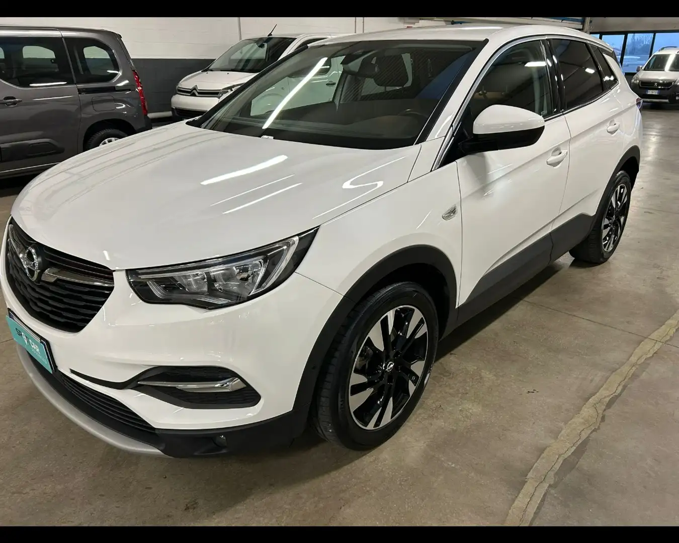 Opel Grandland X 1.2  Innovation Bianco - 2