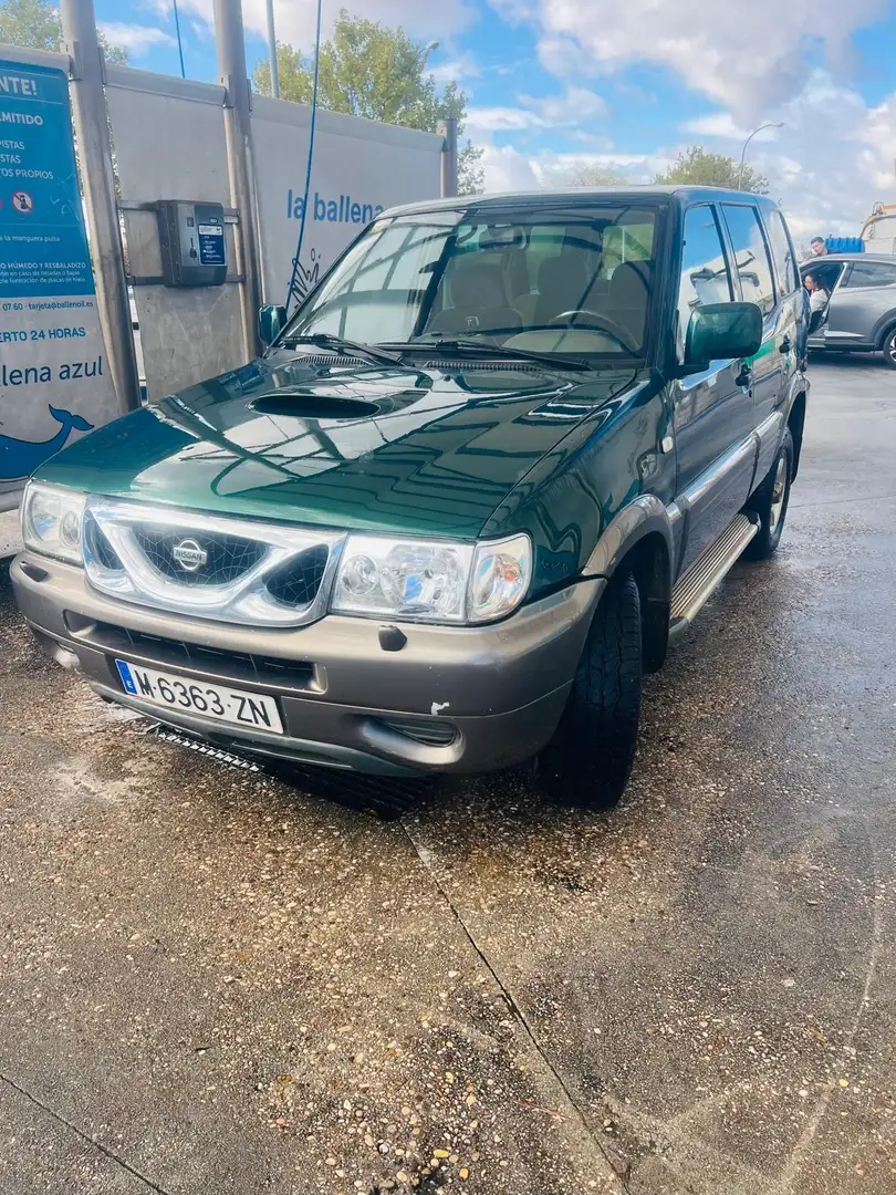 Nissan Terrano 2.7 TD Comfort - 1