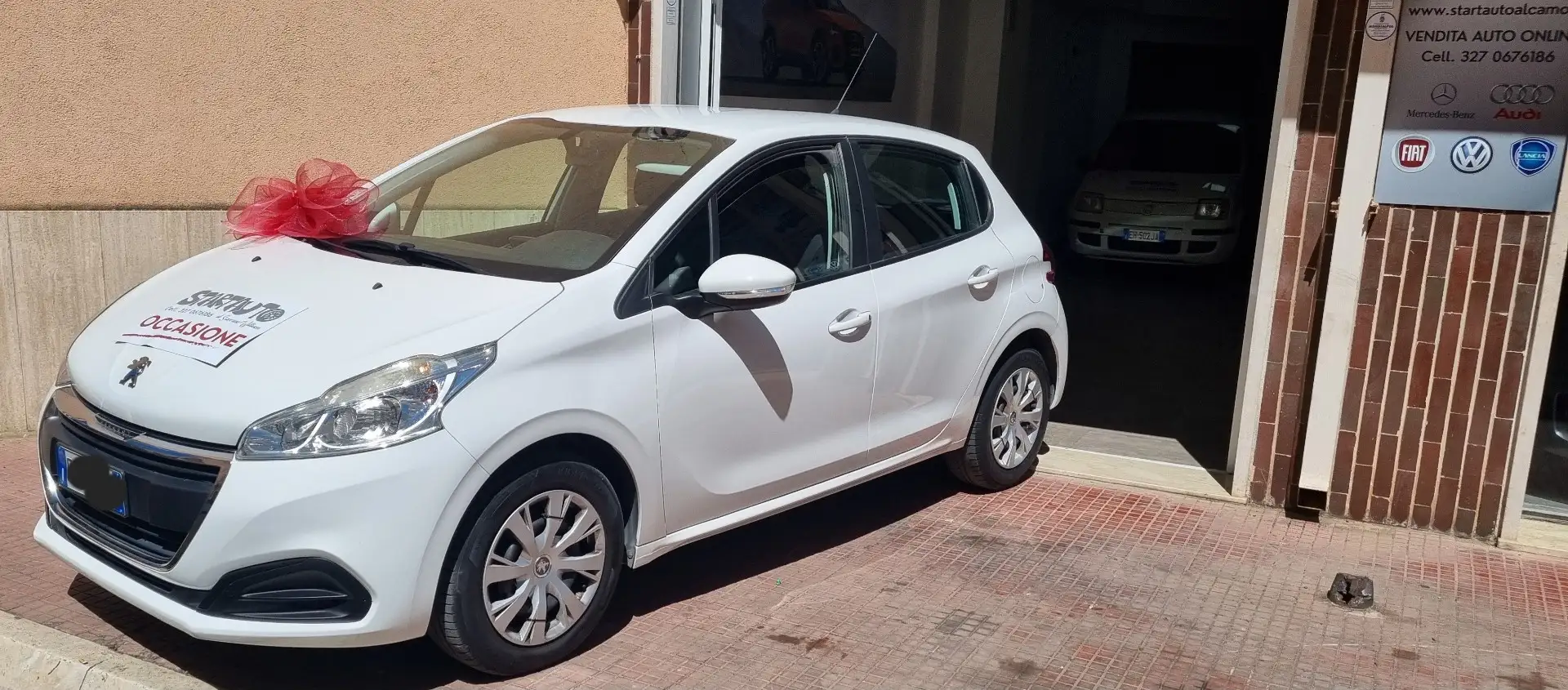 Peugeot 208 5p 1.4 hdi 8v Business - 2