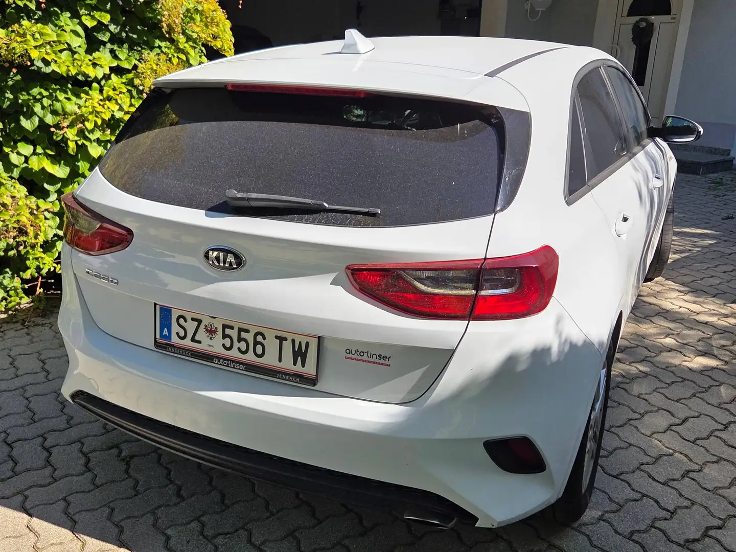Kia Ceed / cee'd ceed 1,0 T-GDI GPF Titan Titan Weiß - 2