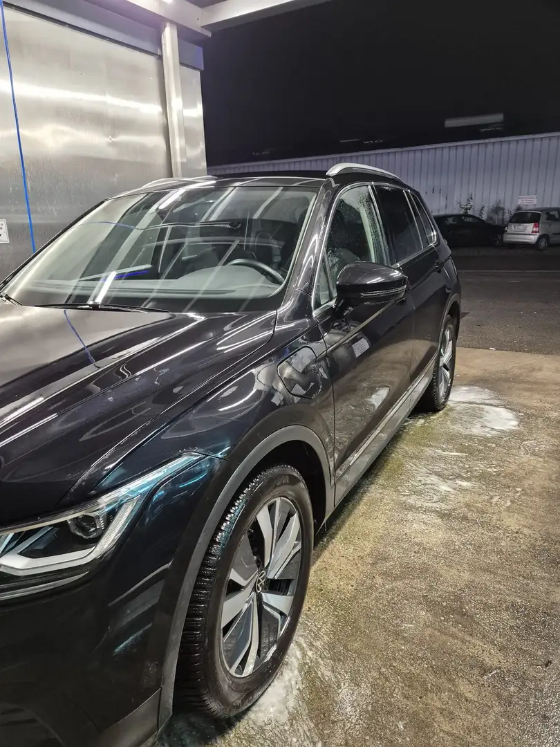 Volkswagen Tiguan Tiguan eHybrid 1.4 R-Line OPF DSG (180 kW) Zwart - 1