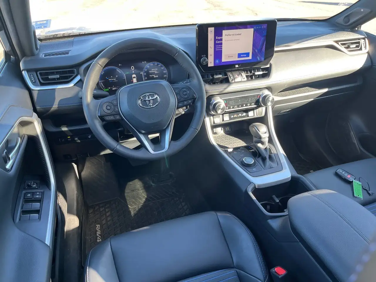 Toyota RAV 4 снимка Toyota RAV 4