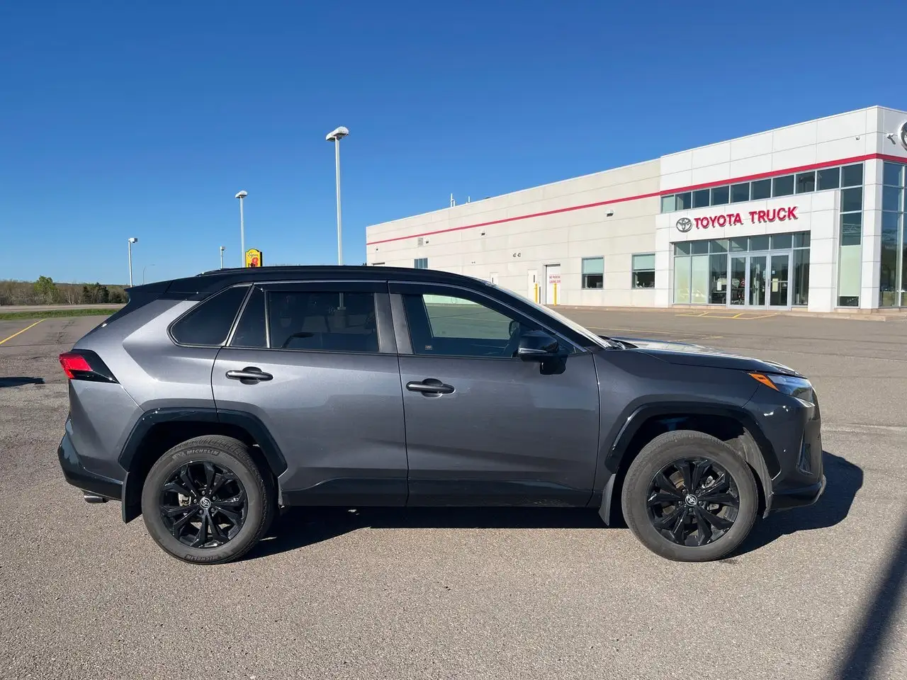 Toyota RAV 4 снимка Toyota RAV 4