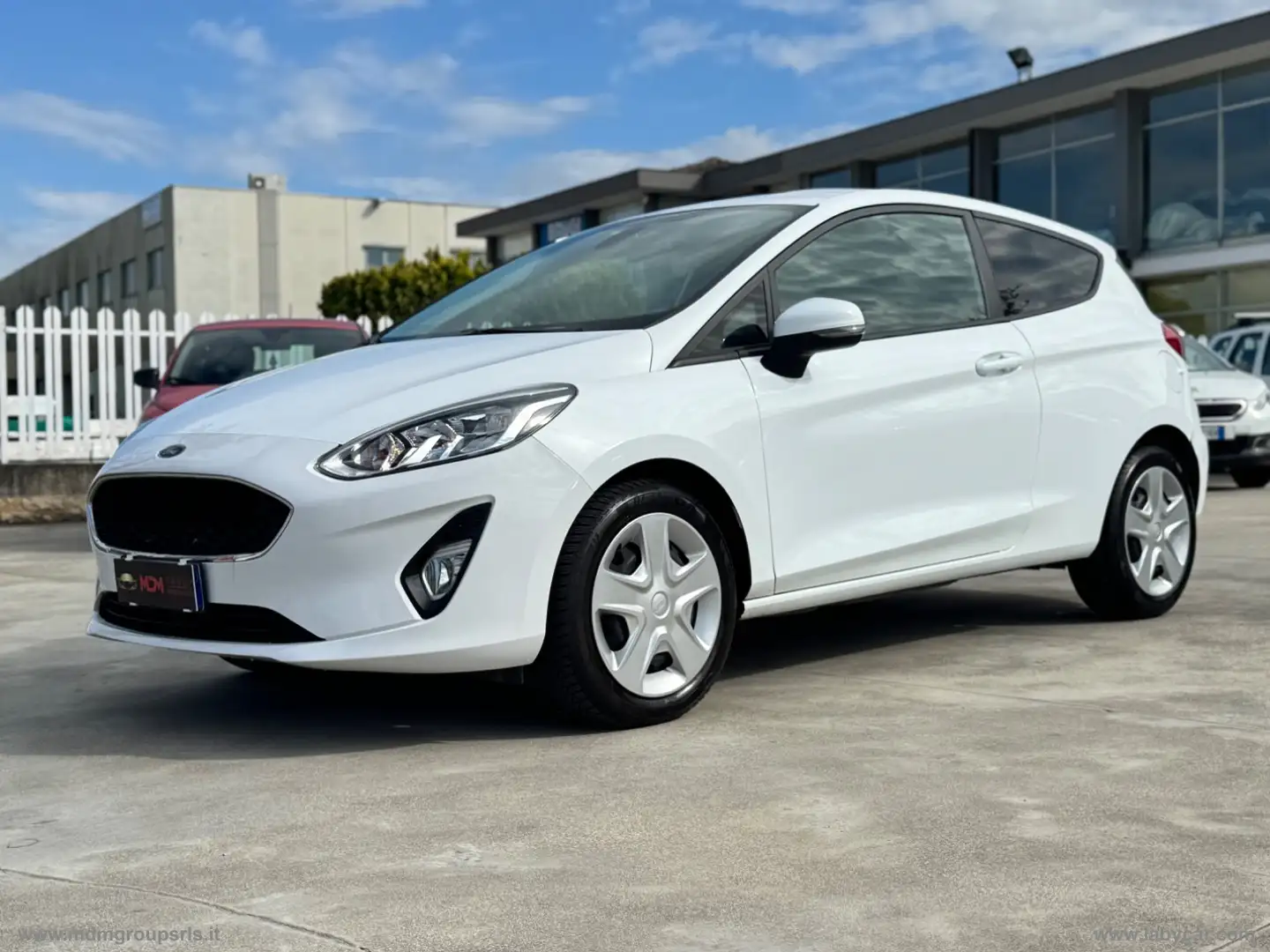Ford Fiesta 1.5 TDCi 85 CV 3p. Van Trend IVA INCLUSA Blanc - 1