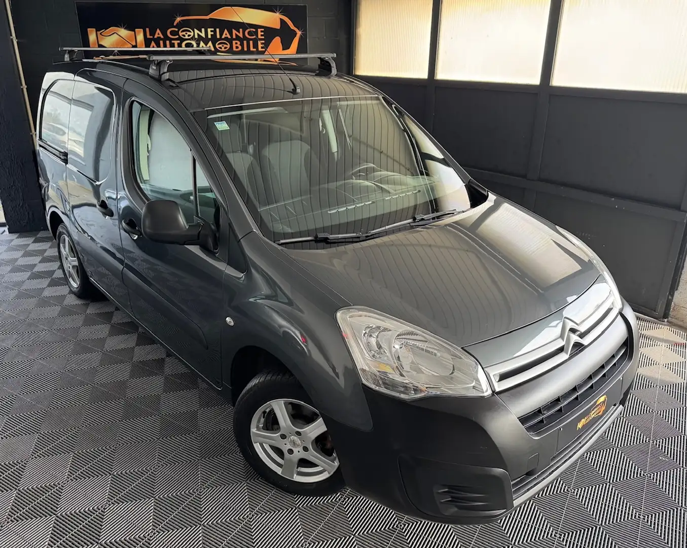 Citroen Berlingo 1.6BlueHDi L1 3P 1er propriétaire garantie 1 an Grigio - 1