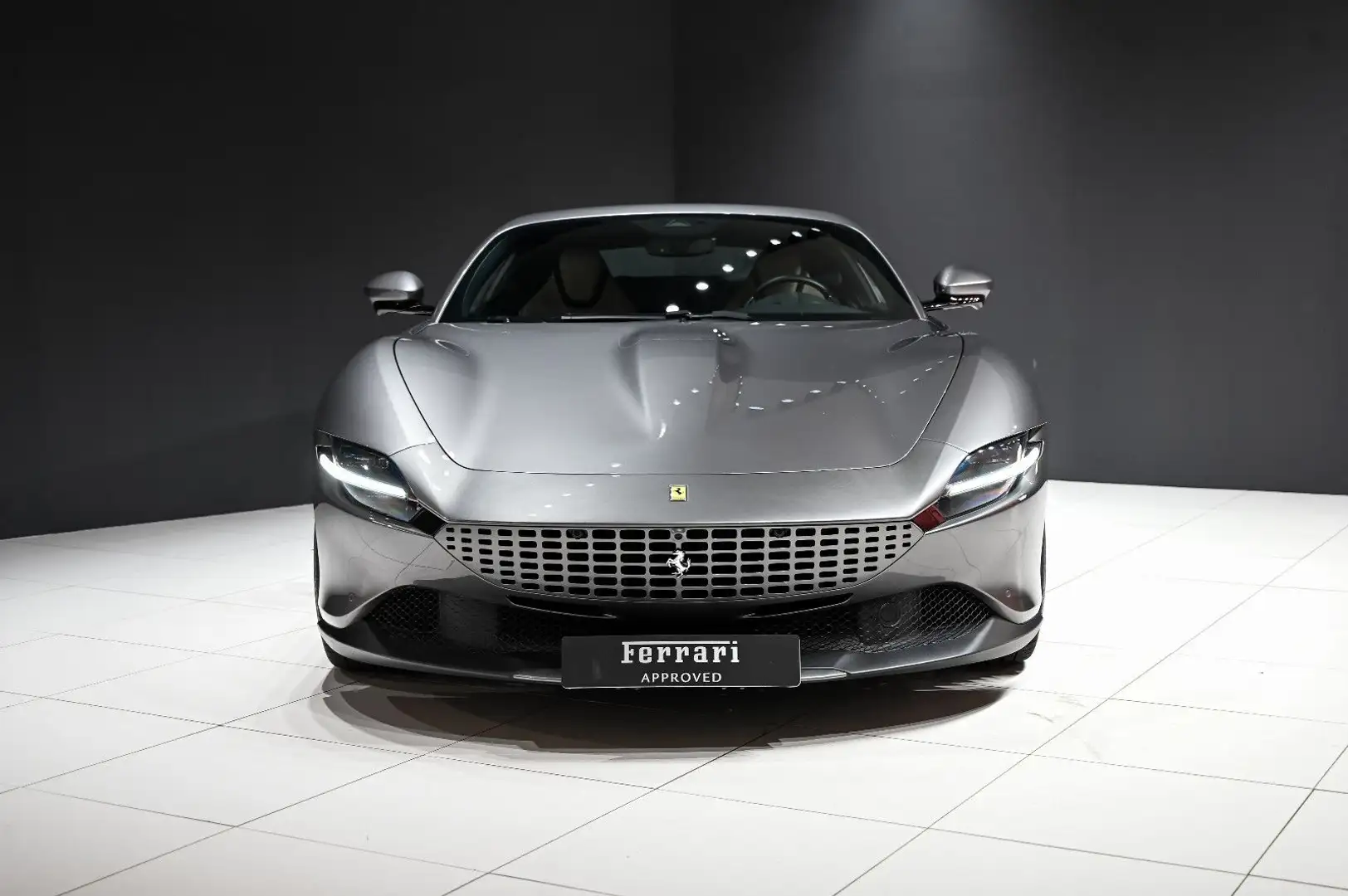 Ferrari Roma *AFS*CarPlay*Surround View*PassengerDisplay Grau - 2