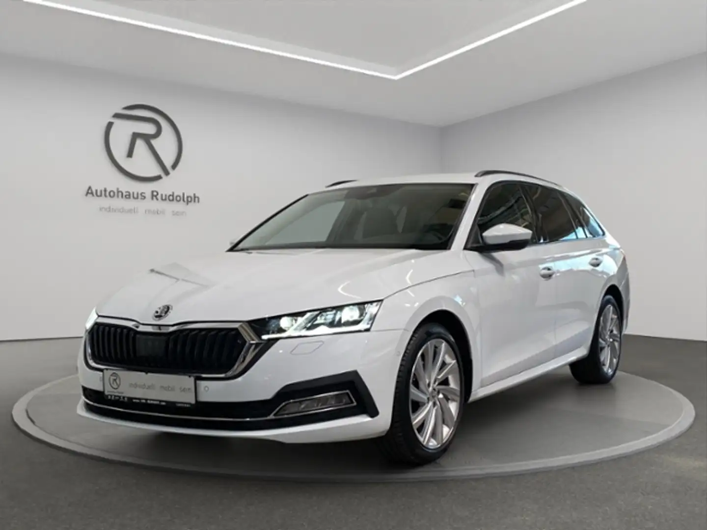 Skoda Octavia Combi 2.0 TDI DSG Style First Edition Weiß - 2