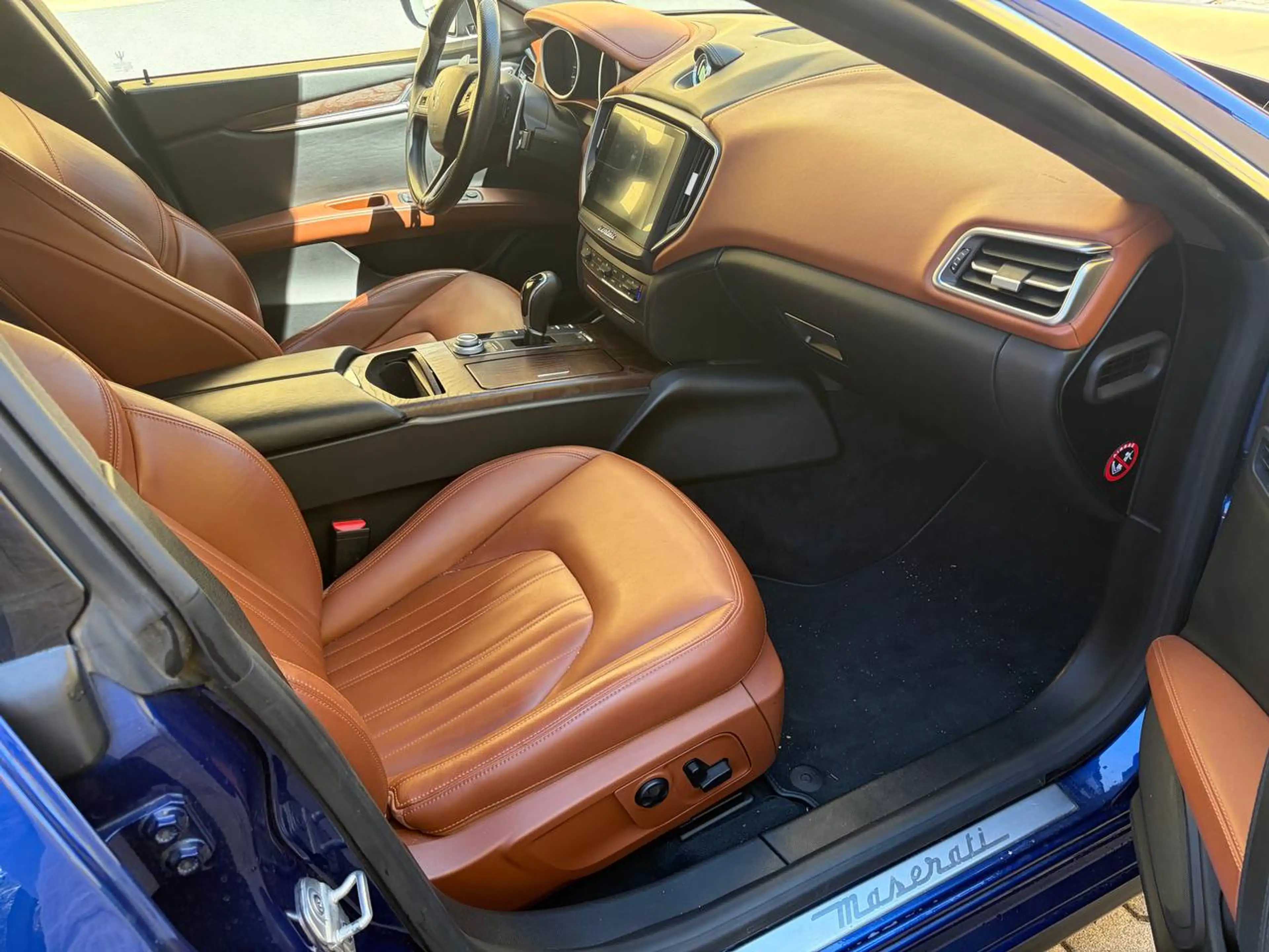 Maserati Ghibli SQ4 — photo 8
