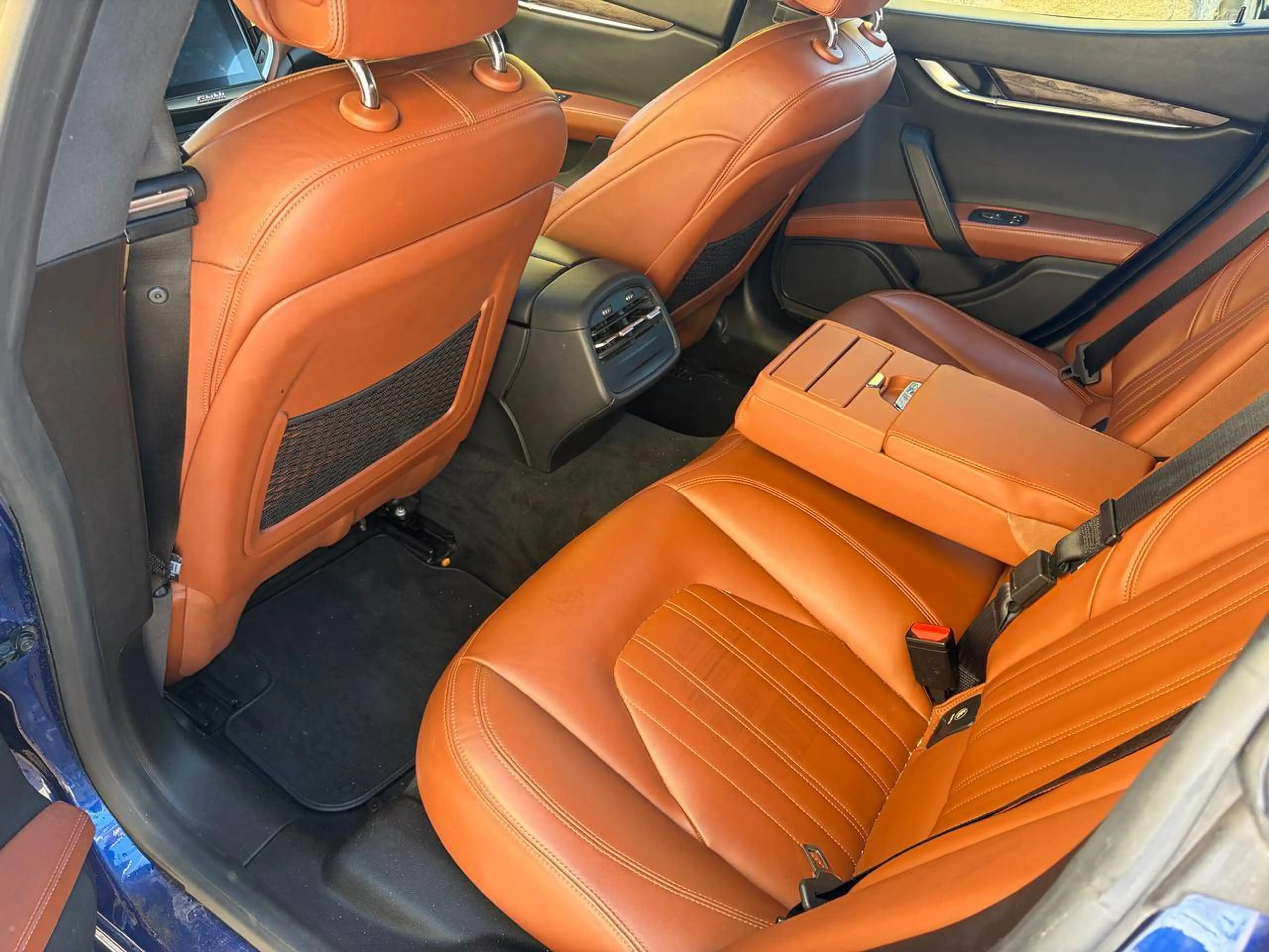 Maserati Ghibli SQ4 — photo 10