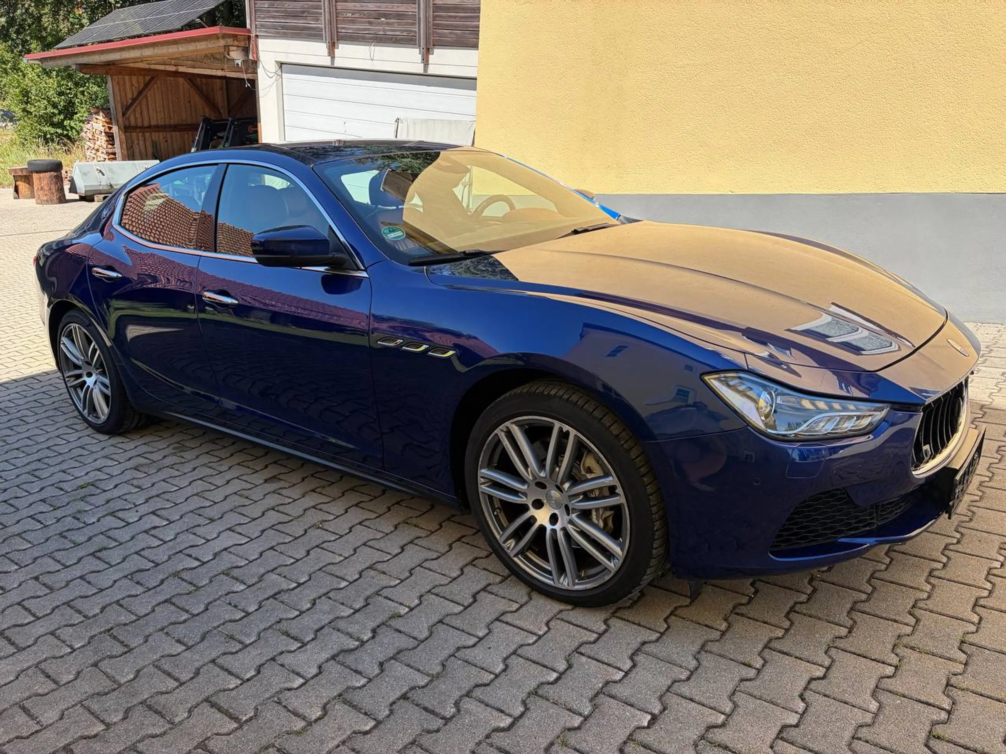 Maserati Ghibli SQ4 — photo 2