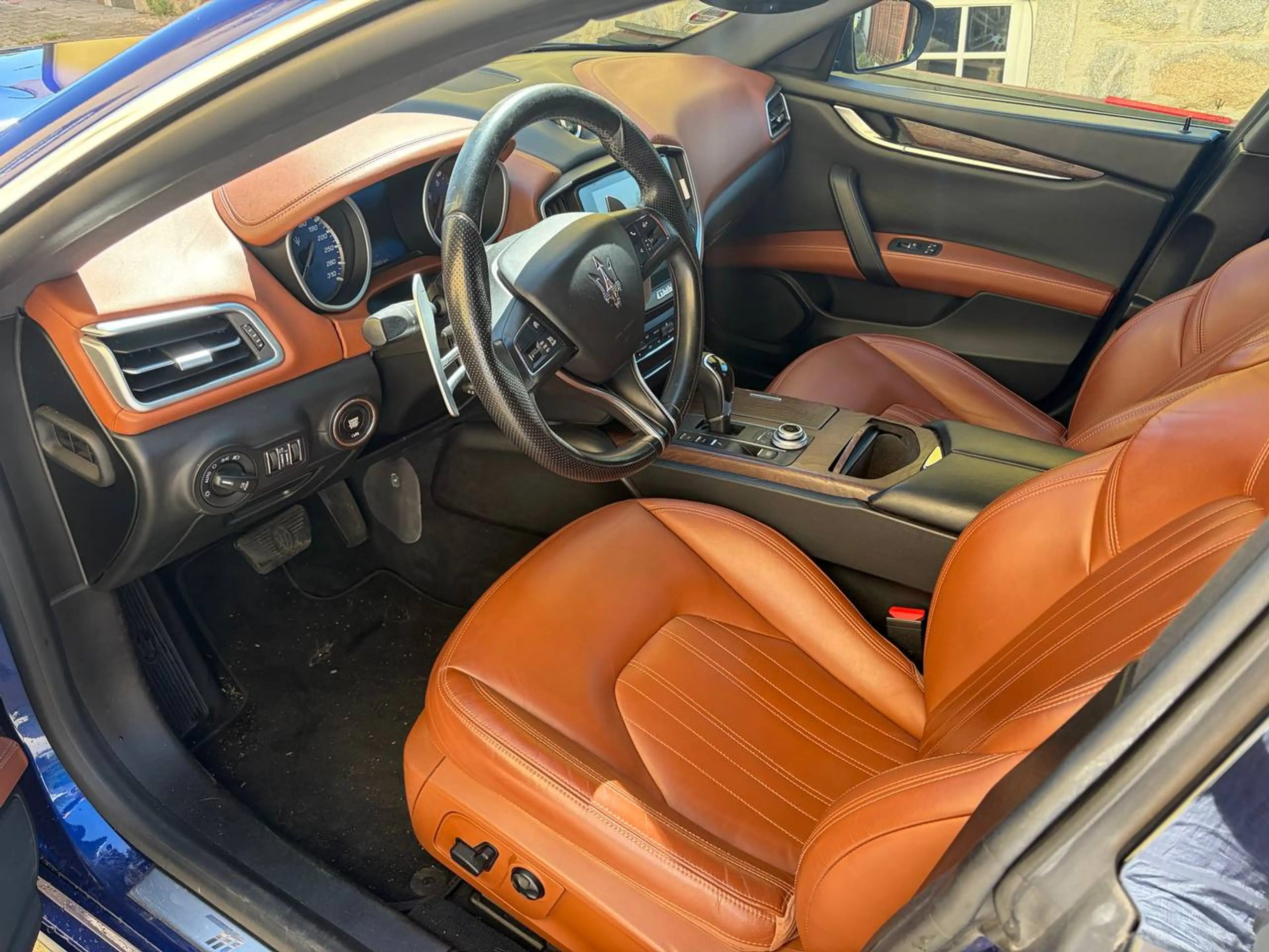 Maserati Ghibli SQ4 — photo 7