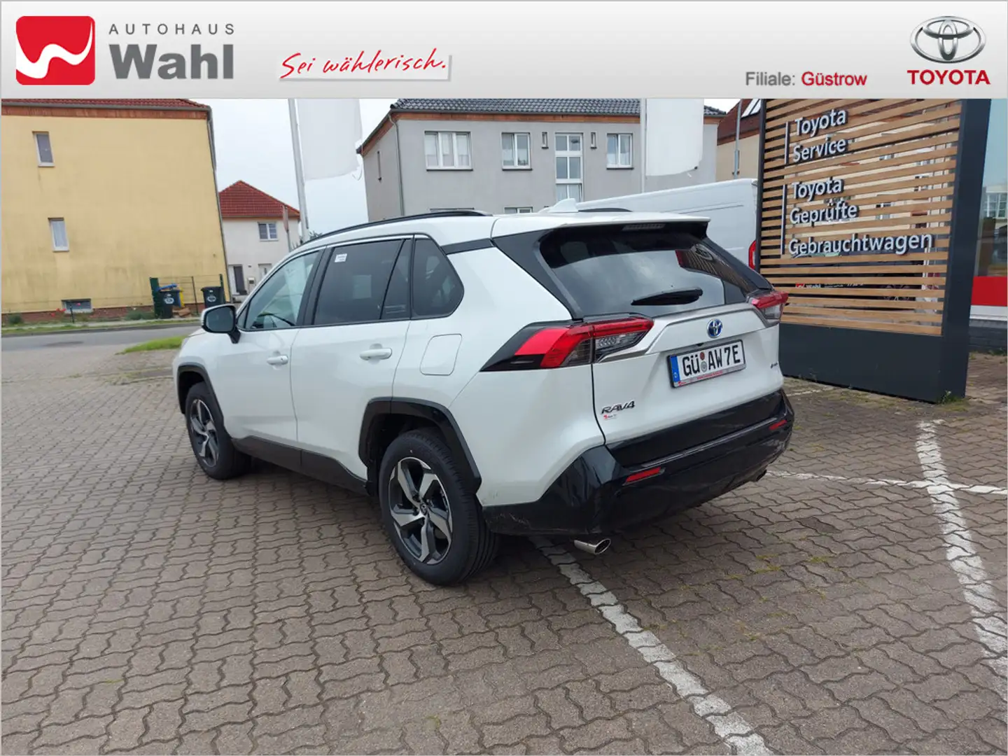 Toyota RAV 4 Blanc - 2