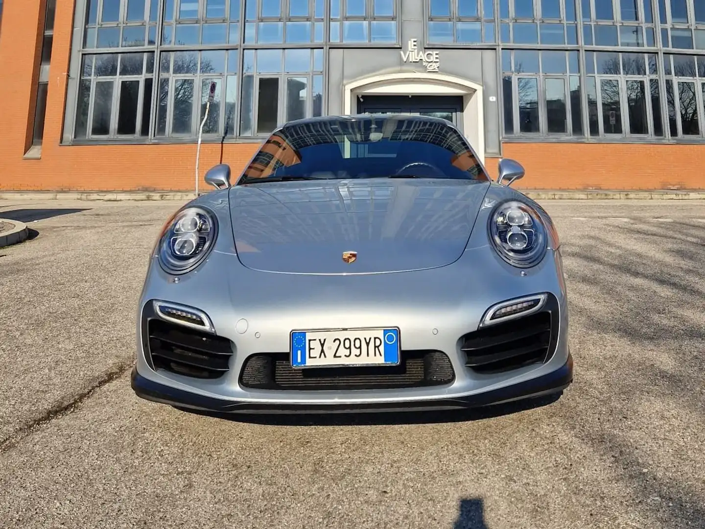 Porsche 911 911 VI Carrera 991 Coupe Coupe 3.8 Turbo S 560cv Gümüş rengi - 1