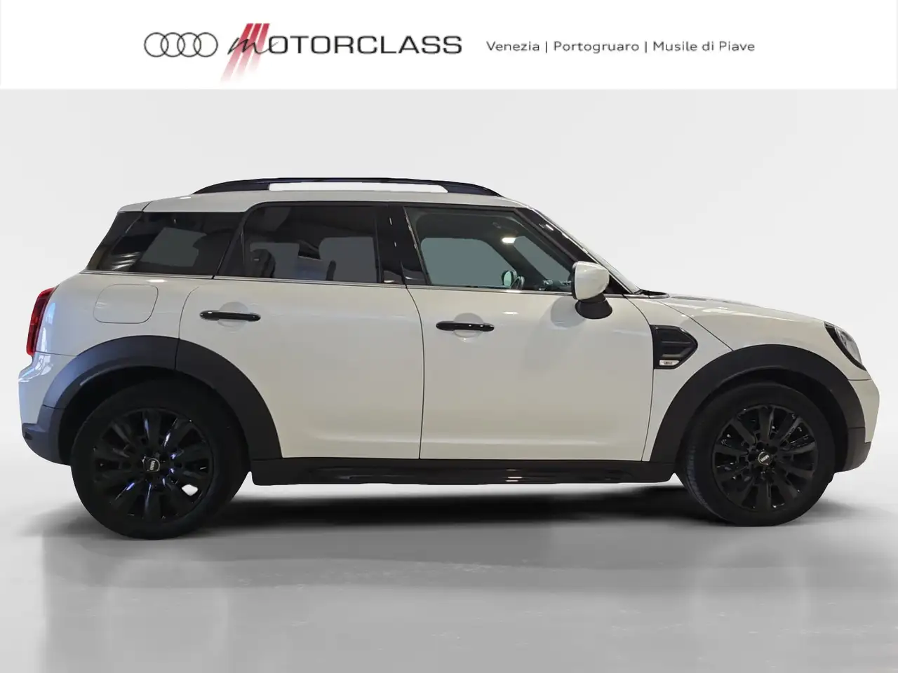 MINI Cooper D Countryman 2.0 Cooper D Business Auto 6