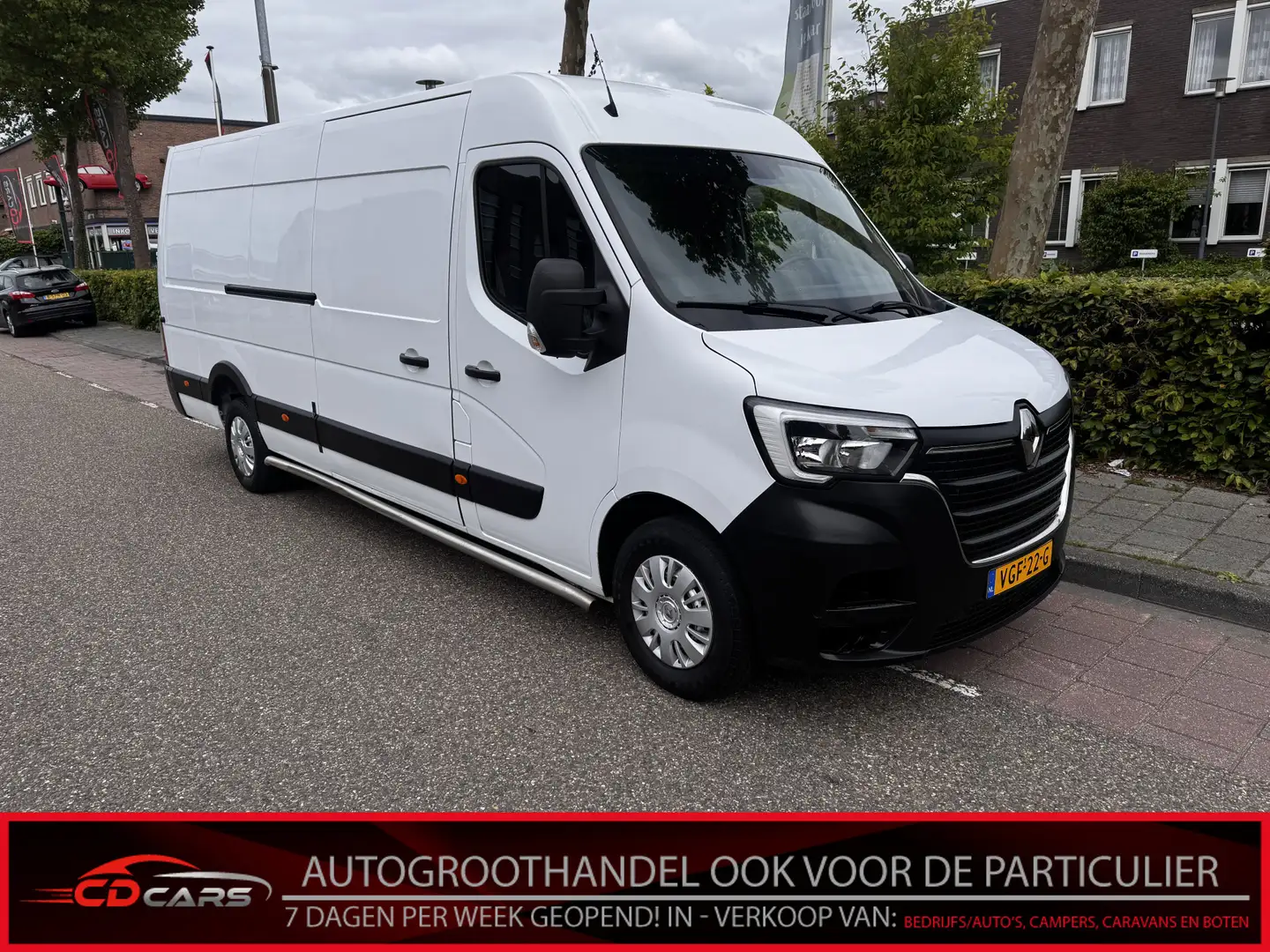 Renault Master T35 2.3 dCi 130 L4H2 EL Airco, Navi, Camera, Bluet Bianco - 1