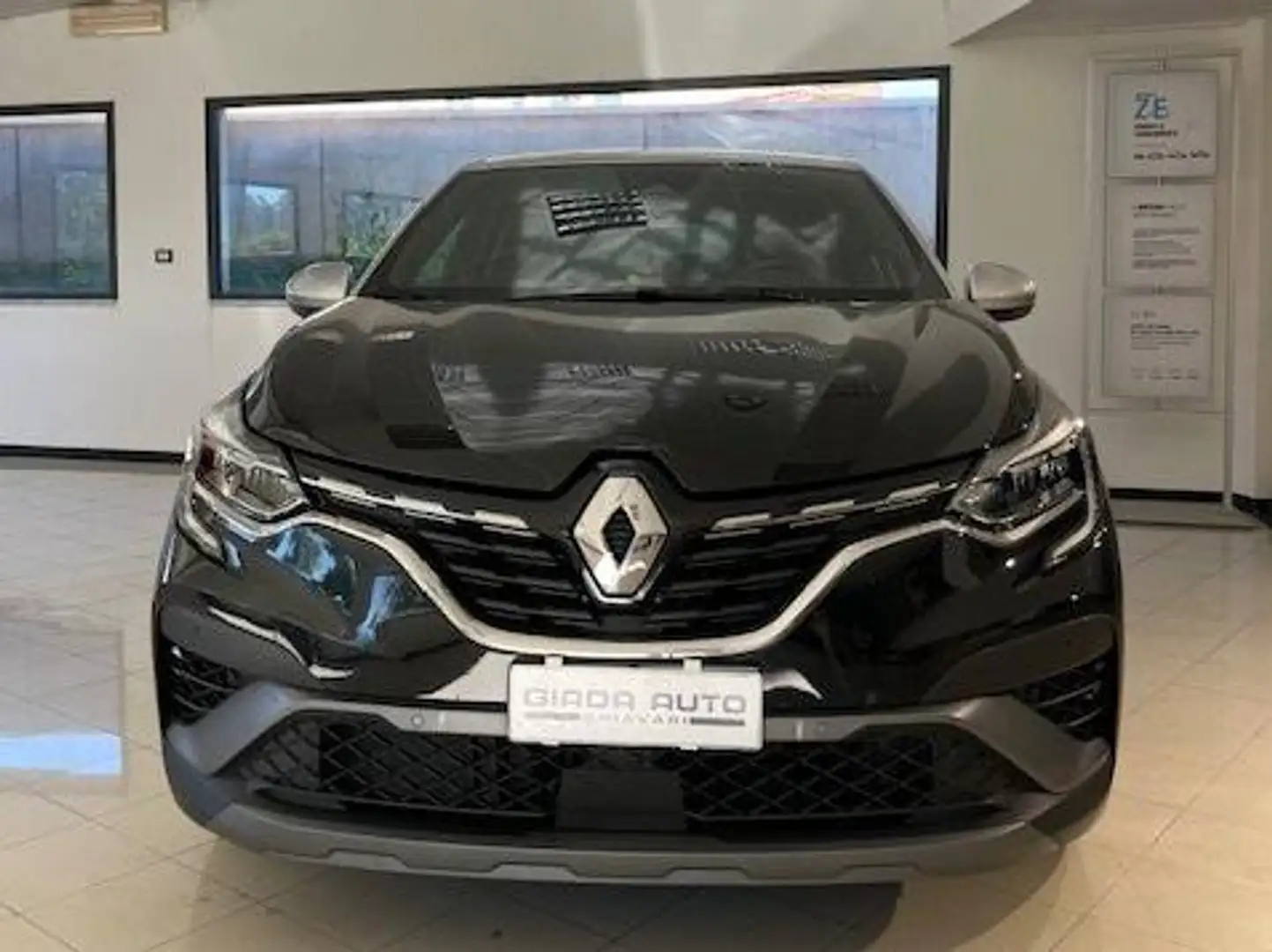 Renault Captur 1.6 E-Tech hybrid RS Line 145cv auto Nero - 2