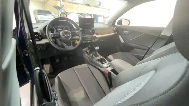 Audi Q2 view 13