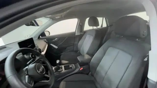Audi Q2 view 11