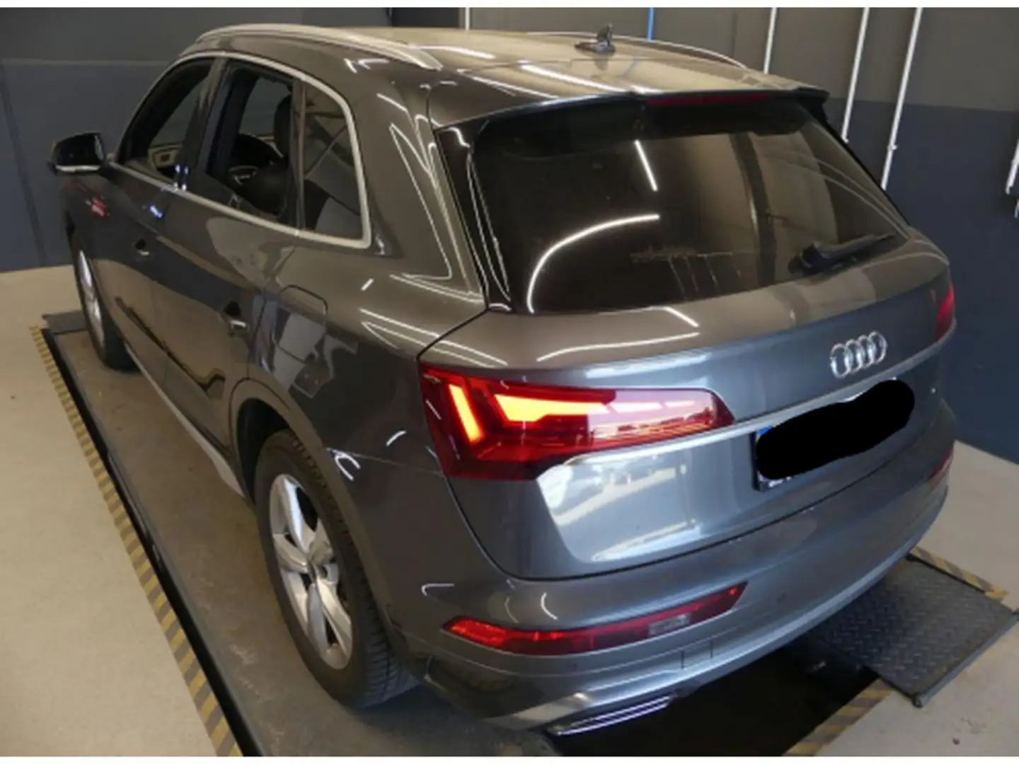 Audi Q5 55 TFSI e quattro S line B&O*Pano*Matrix * Grau - 2