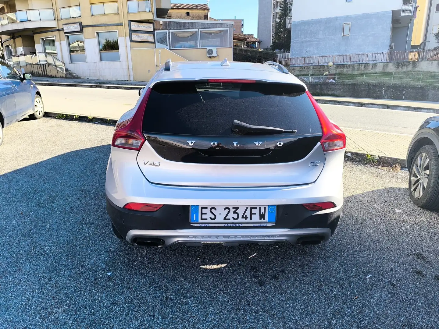 Volvo V40 Cross Country V40 Cross Country 1.6 d2 Business Argintiu - 1
