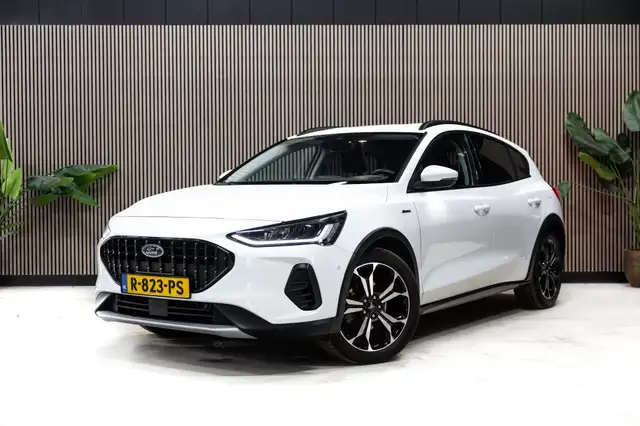 Ford Focus 1.0 EBH Active X | Comf stoelen | Park Sens V - A