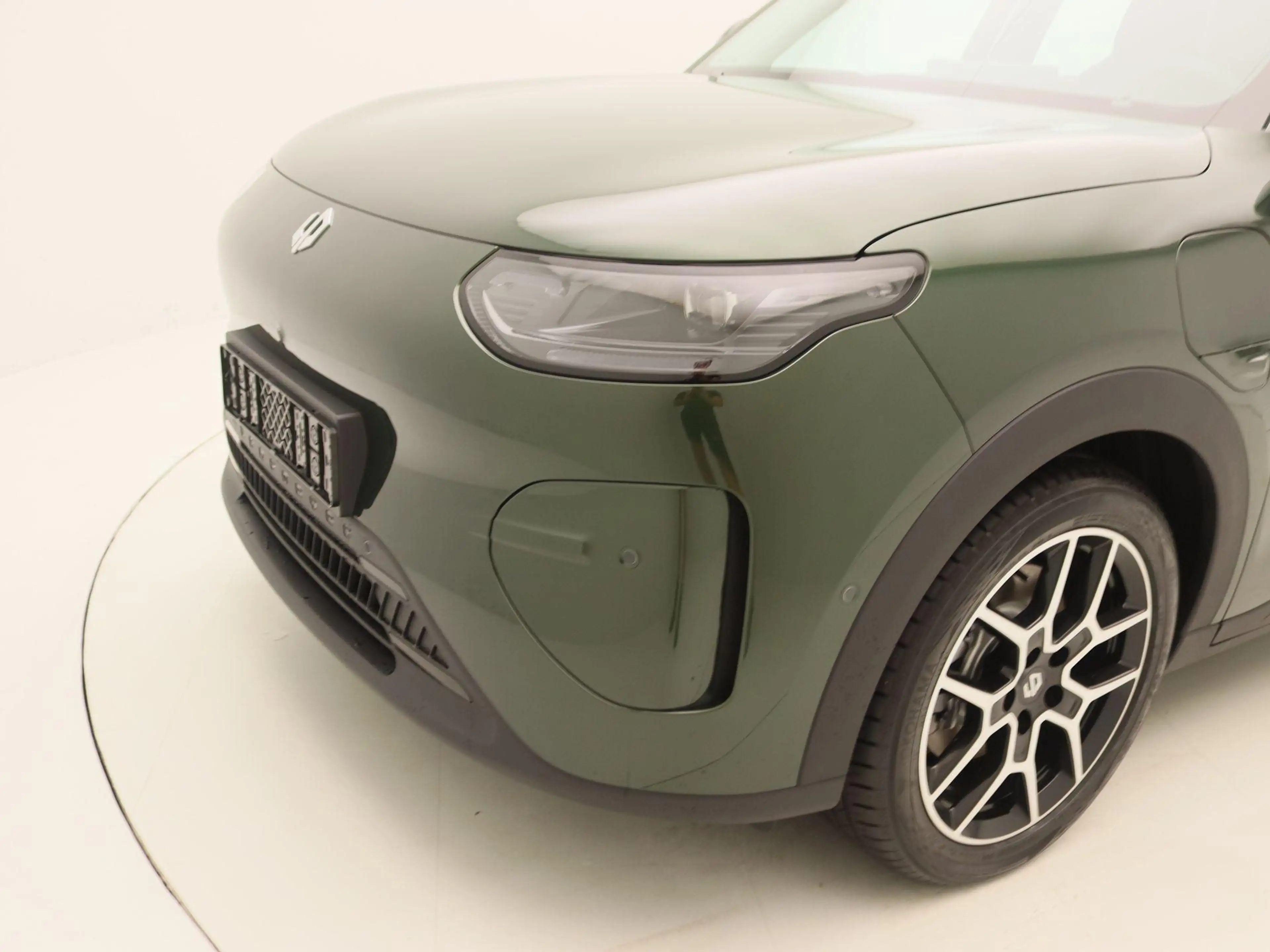 Leapmotor B03X ProMax Design 53 kWh | NU IN DE SHOWROOM — photo 15
