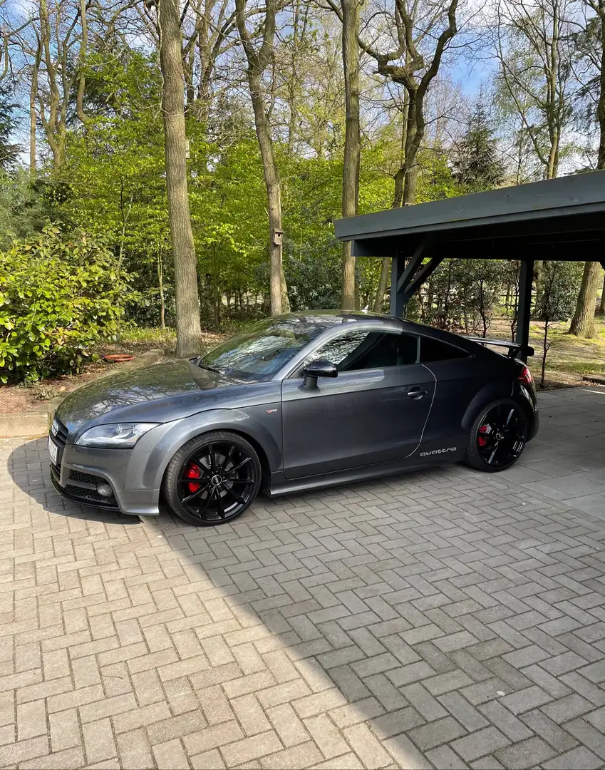 Audi TTS Coupe S tronic Sondermodell Competition Grey - 1
