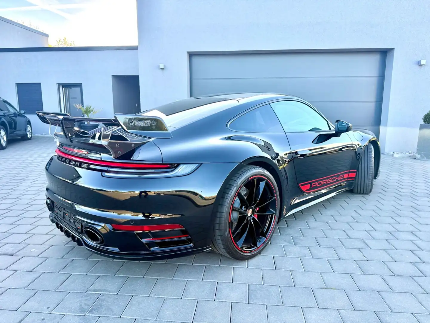TECHART Sonstige 911/992 Carrera S Chrono Sportabgas Schwarz - 1